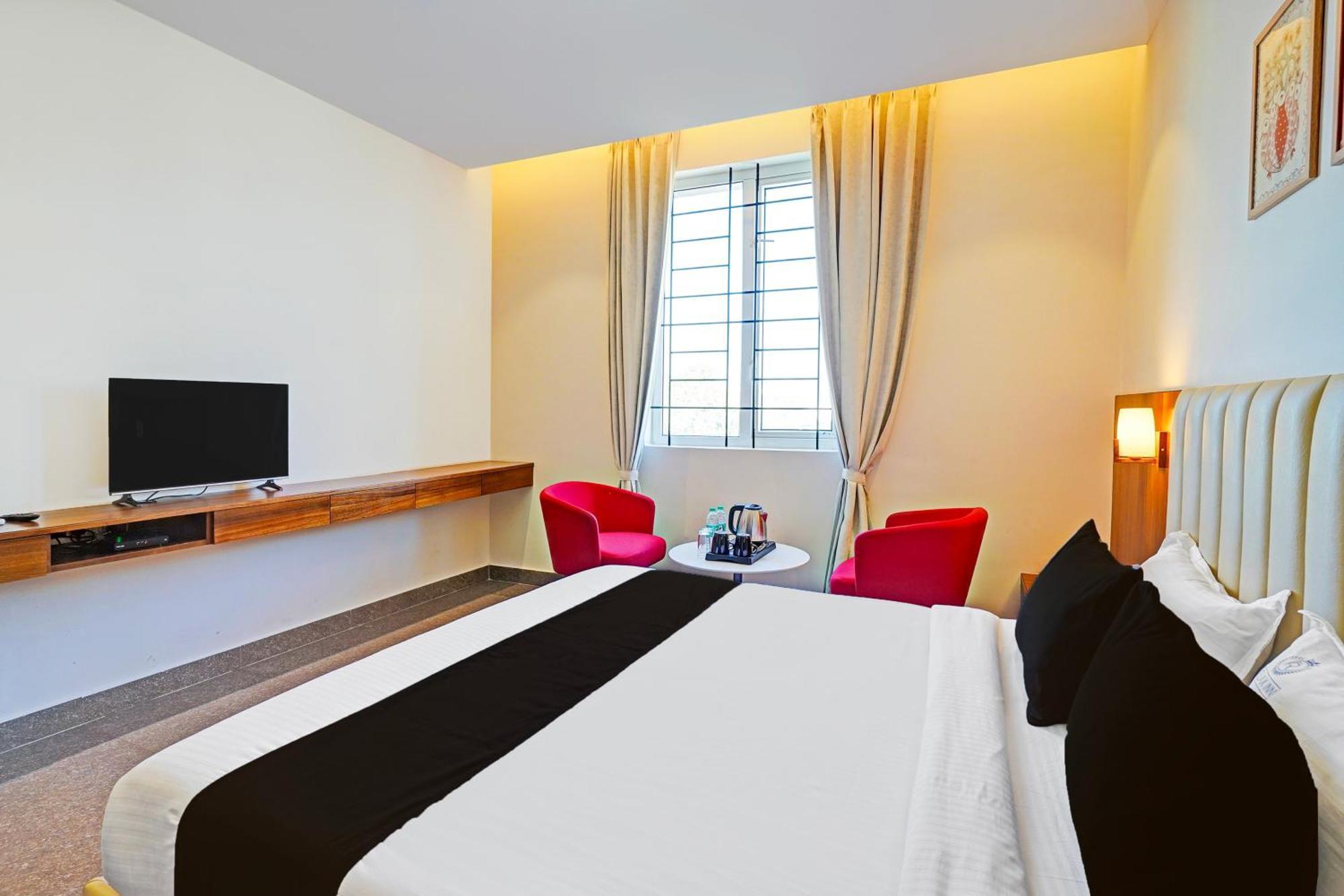 Kammasandra Super Townhouse Oak Electronic City Formerly Hotel Trubell מראה חיצוני תמונה