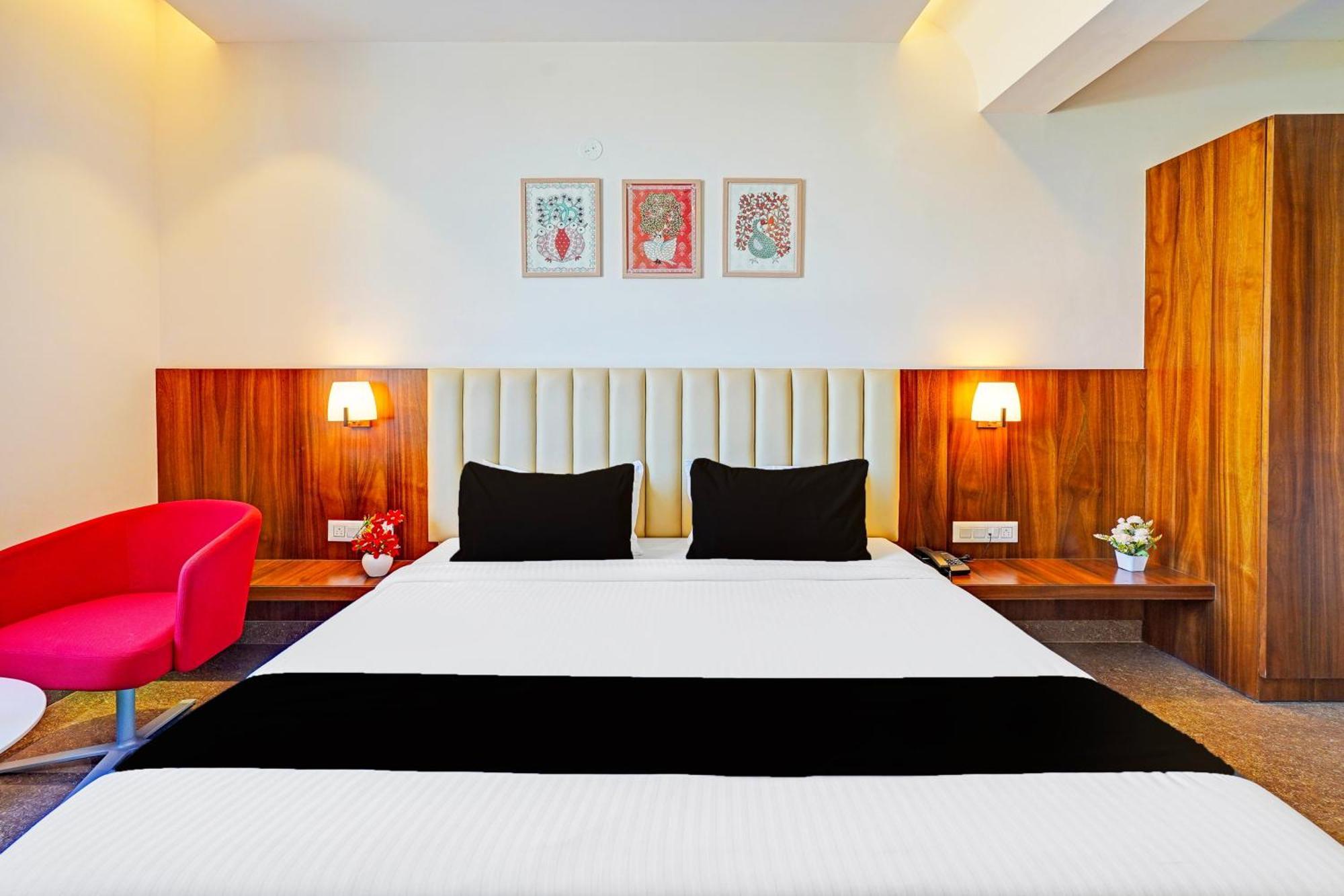 Kammasandra Super Townhouse Oak Electronic City Formerly Hotel Trubell מראה חיצוני תמונה
