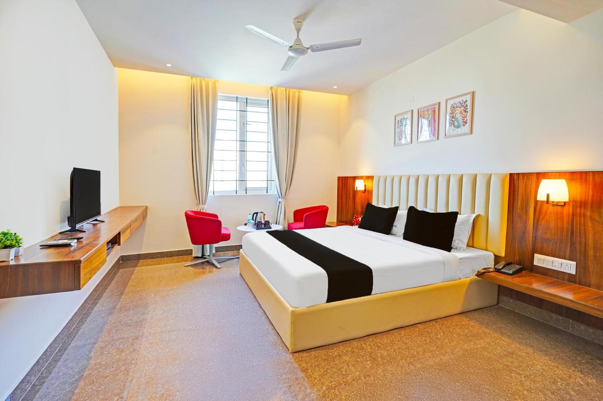 Kammasandra Super Townhouse Oak Electronic City Formerly Hotel Trubell מראה חיצוני תמונה
